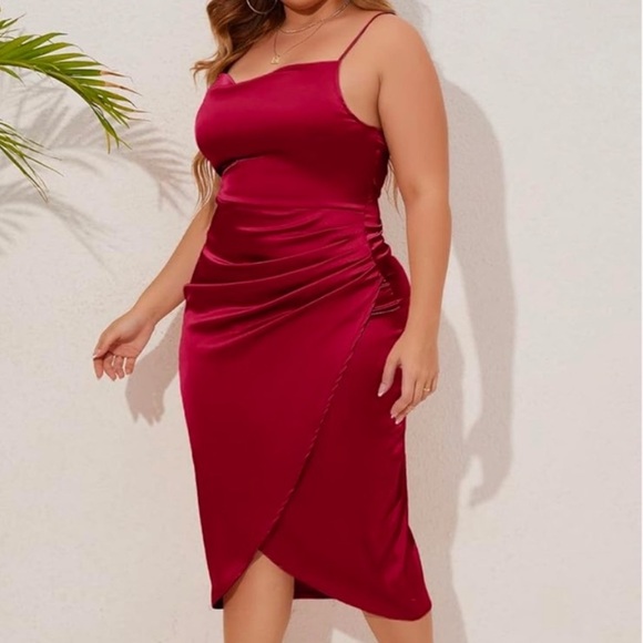 ZOMVA RED Satin Dress - Picture 2 of 7